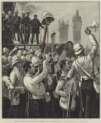 De Oorlog in Egypte, de Scots Guards gaan aan boord bij Westminster Bridge op zondagochtend